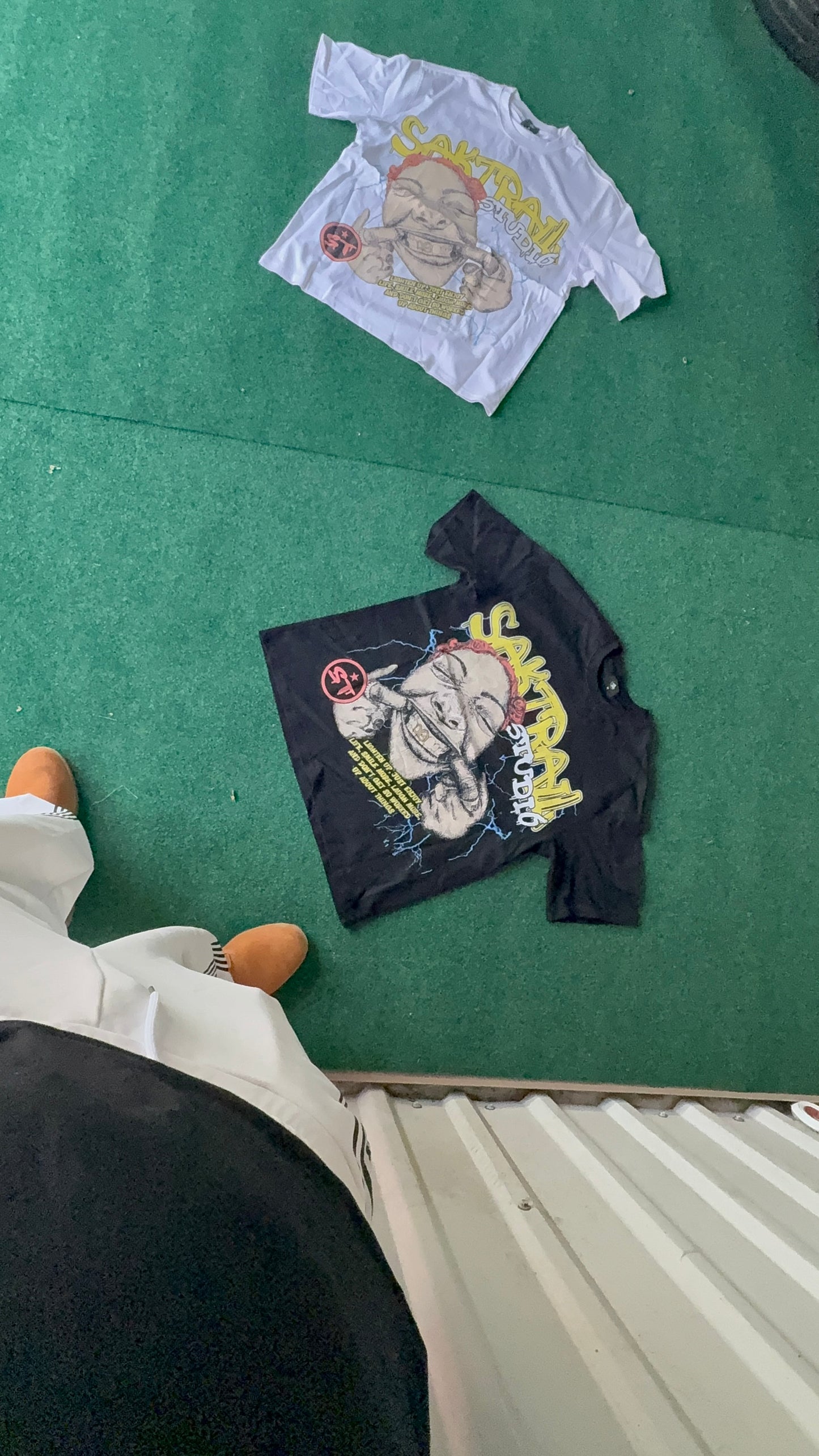 LIVE LIFE BLK 100 PERCENT COTTON